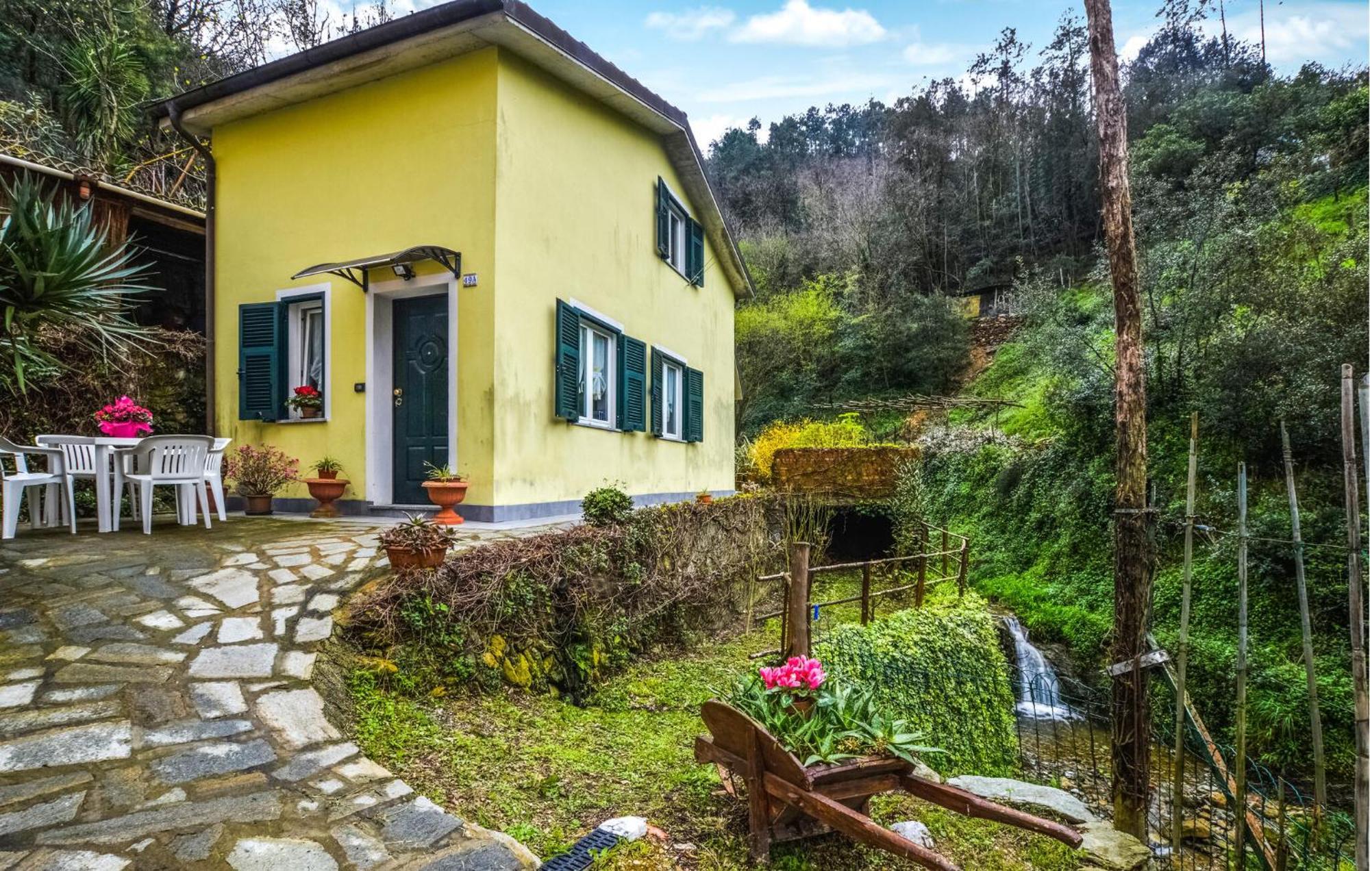 Lovely In Santermete With Kitchen Ferienhaus Segno